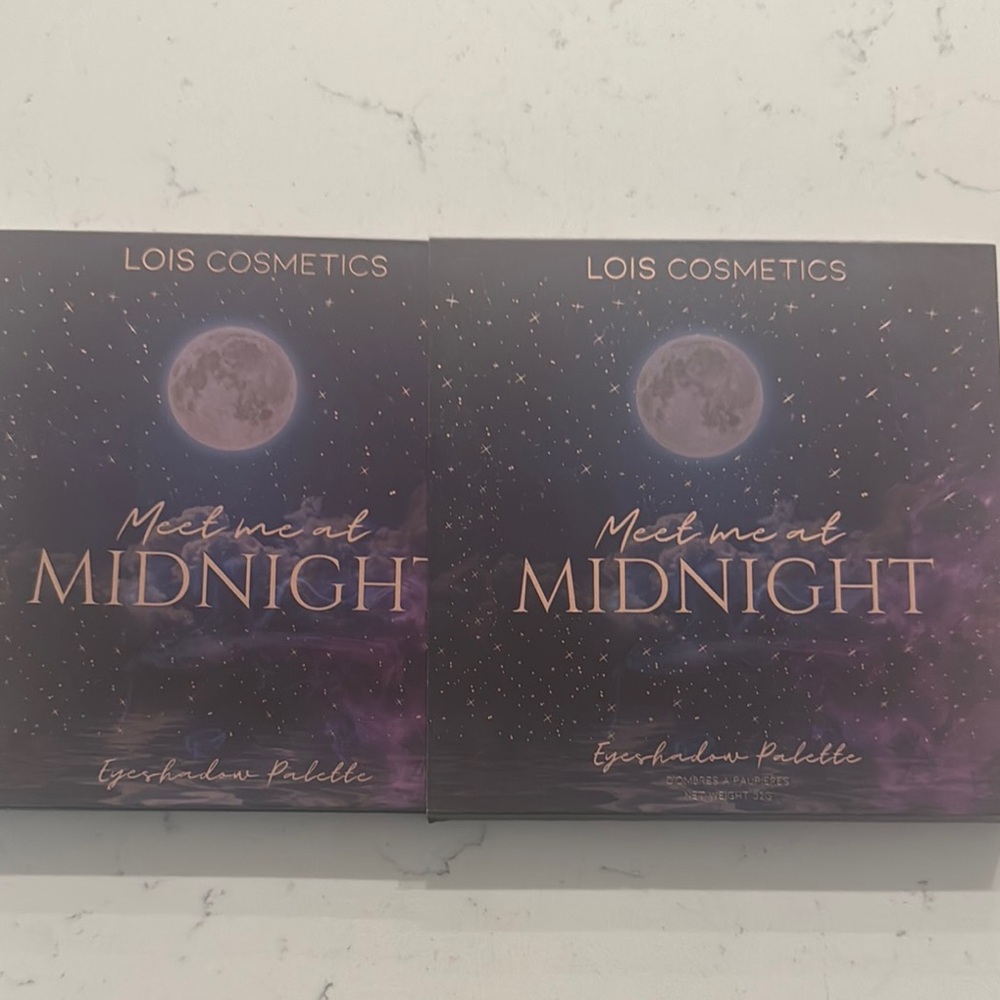 Meet Me at Midnight” Eyeshadow Palette by Lois Cosmetics
